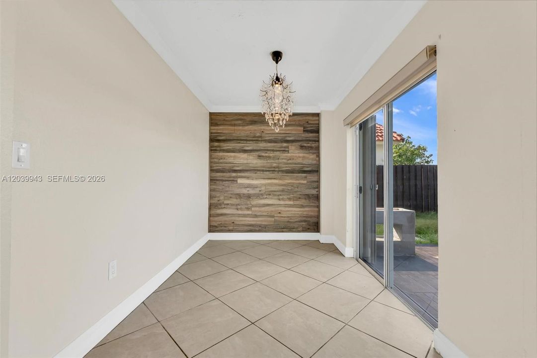 For Rent: $3,250 (3 beds, 2 baths, 1565 Square Feet)