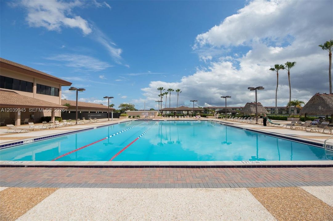 Community Outdoor Pool