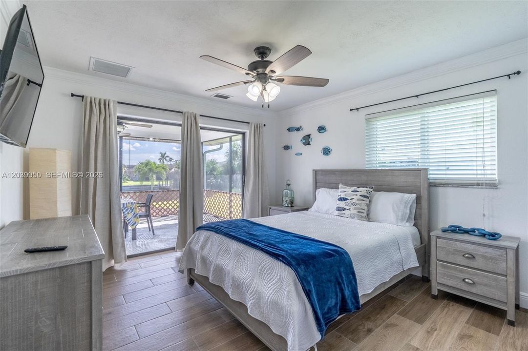 For Sale: $510,000 (3 beds, 2 baths, 1405 Square Feet)
