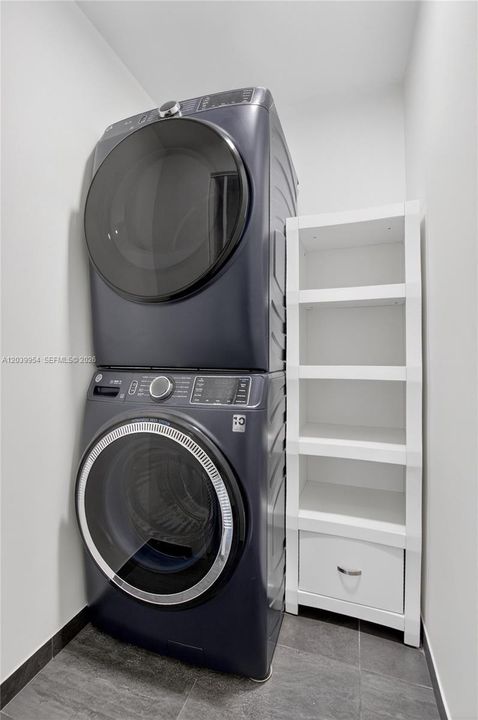 En Venta: $212,000 (2 camas, 2 baños, 1238 Pies cuadrados)