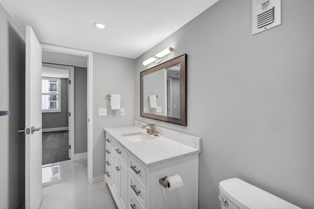 GUEST BATH