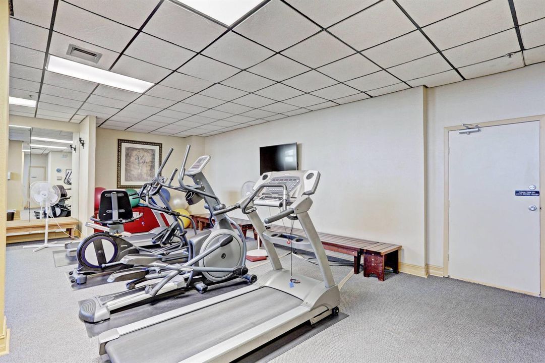 FITNESS CENTER