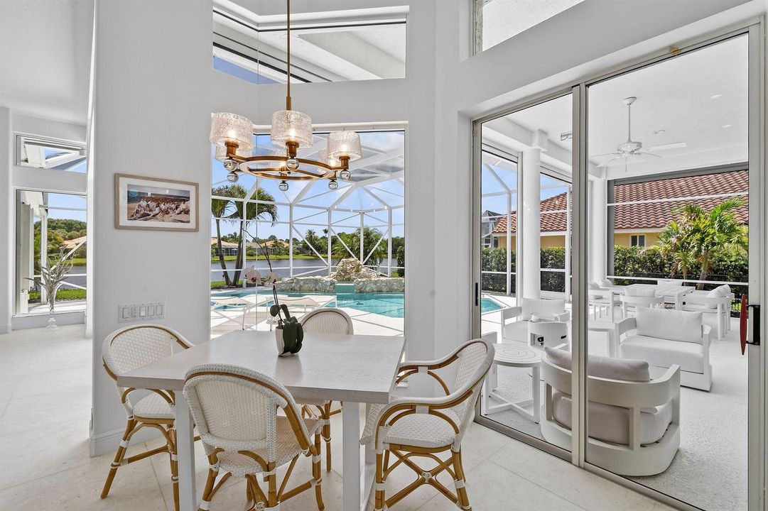 8091SEWoodlakeLane(33)