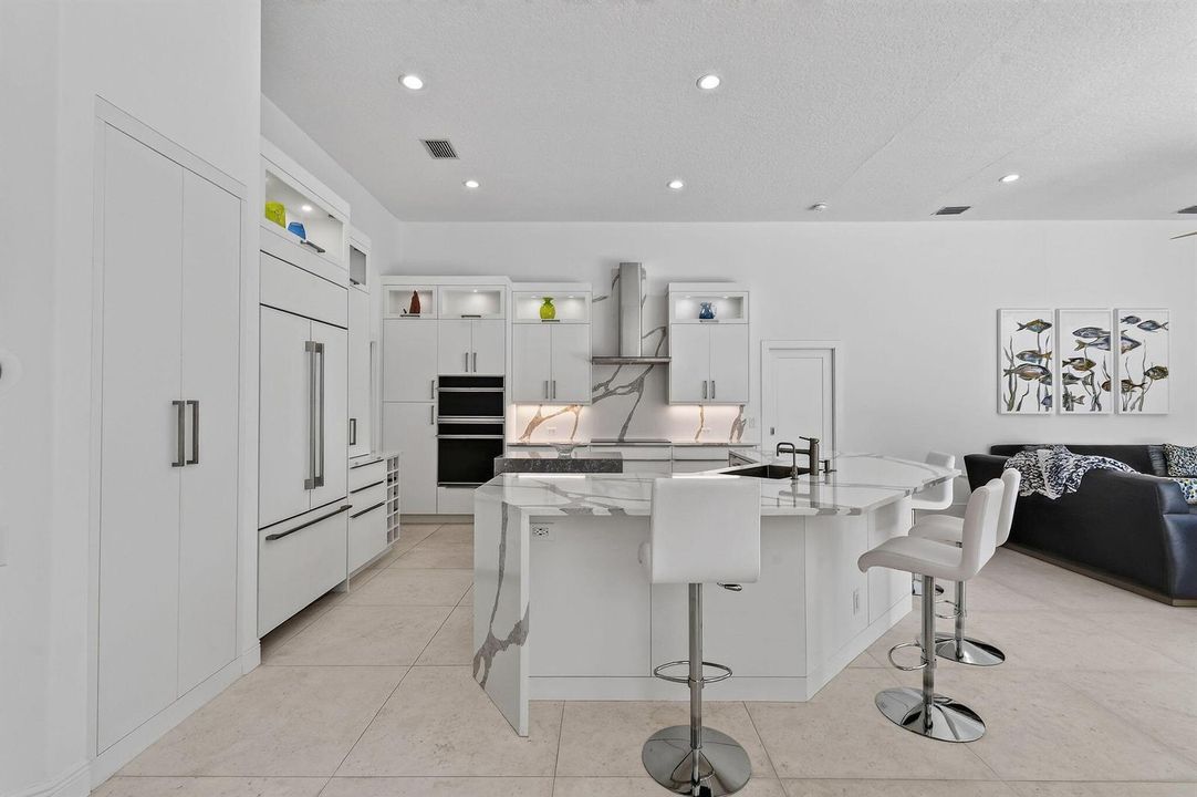 8091SEWoodlakeLane(25)