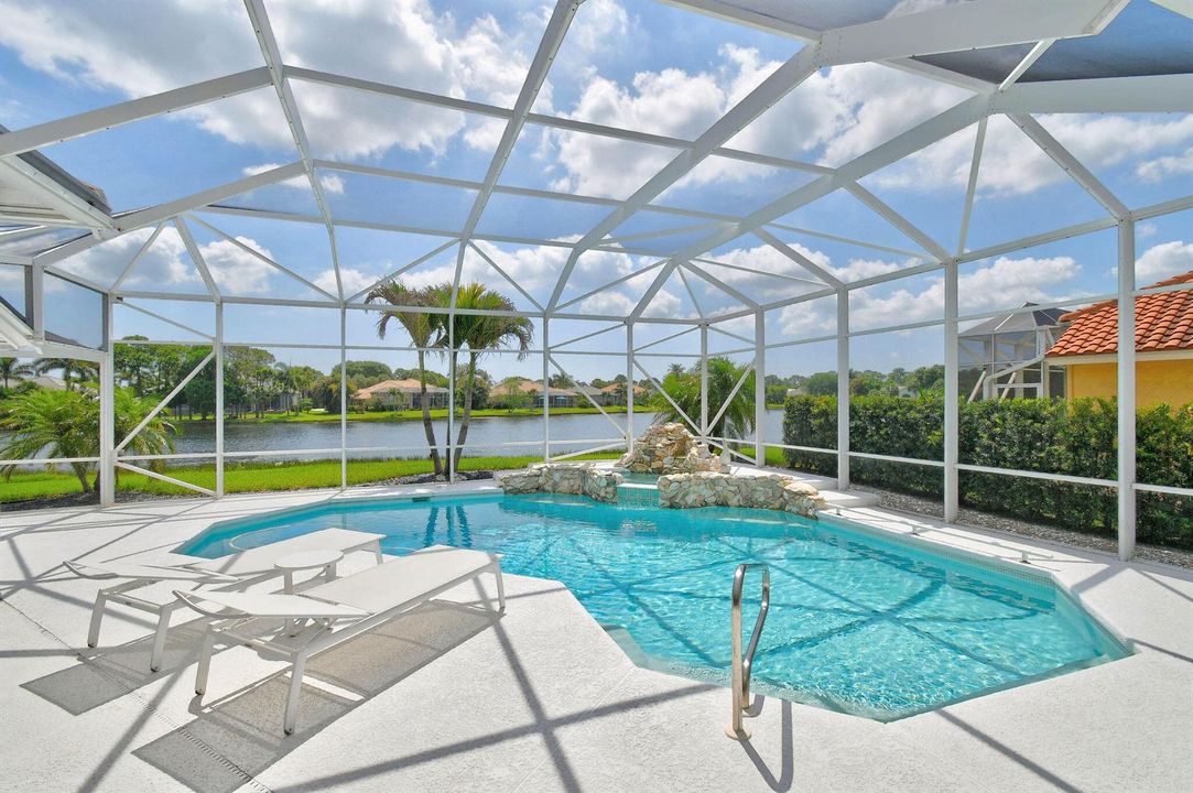 8091SEWoodlakeLane(75)