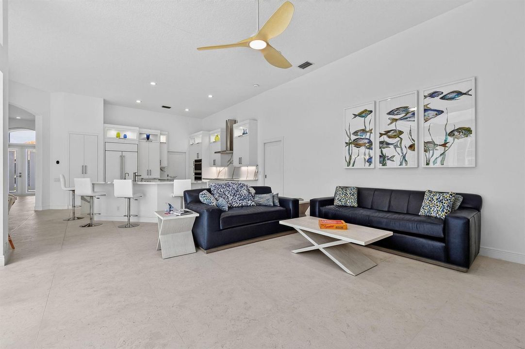 8091SEWoodlakeLane(36)