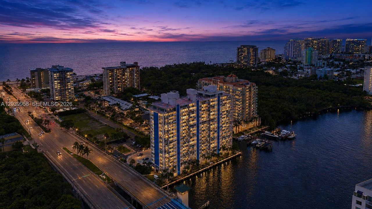 На продажу: $2,295,000 (3 спален, 3 ванн, 4600 Квадратных фут)