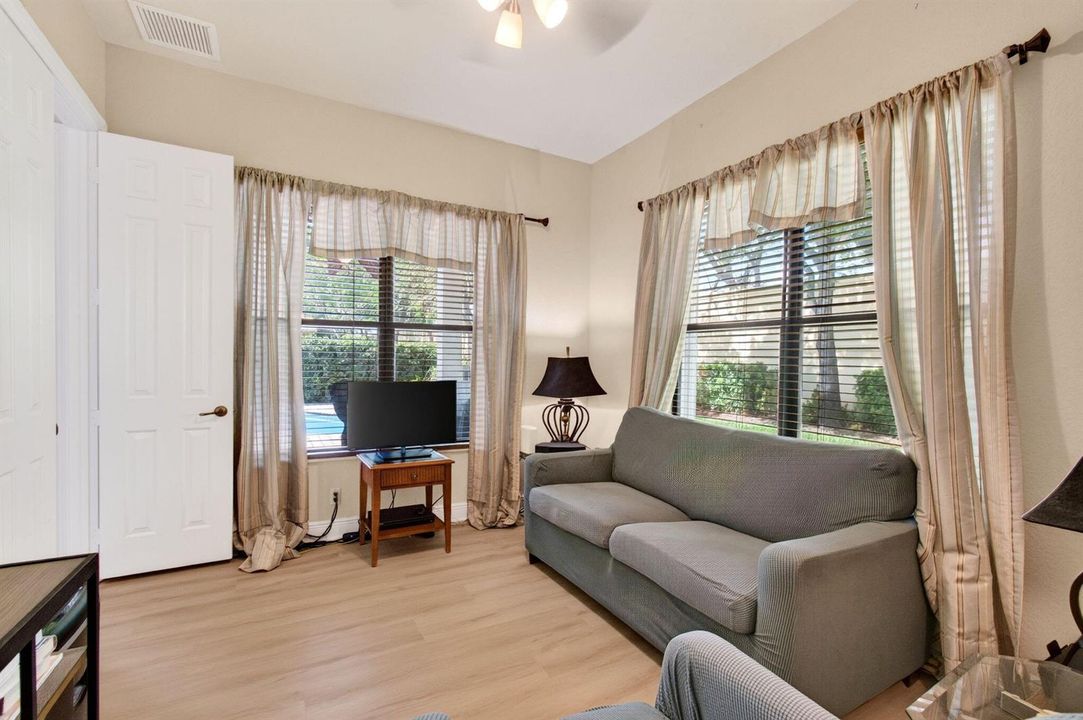 Fourth bedroom