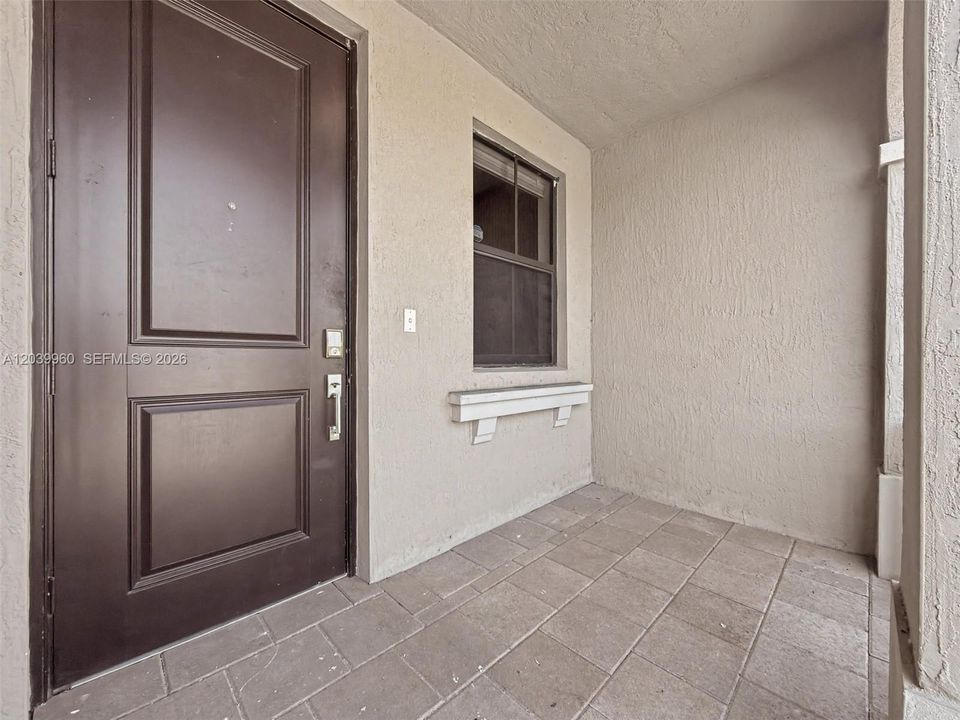 For Rent: $2,950 (3 beds, 2 baths, 1887 Square Feet)