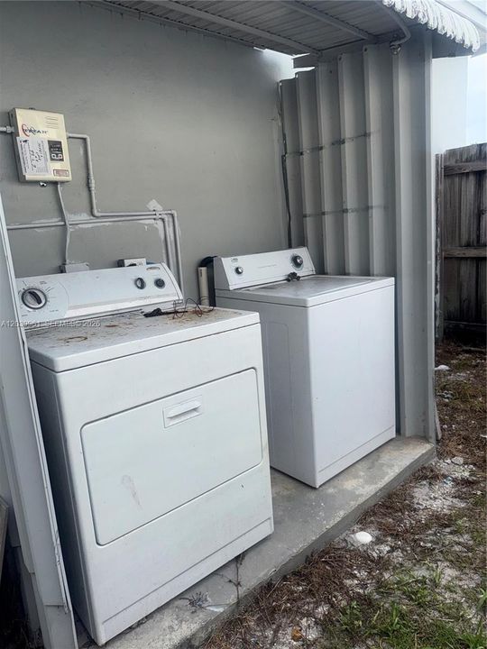 В аренду: $2,400 (2 спален, 2 ванн, 573 Квадратных фут)