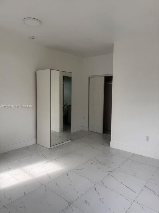В аренду: $2,400 (2 спален, 2 ванн, 573 Квадратных фут)