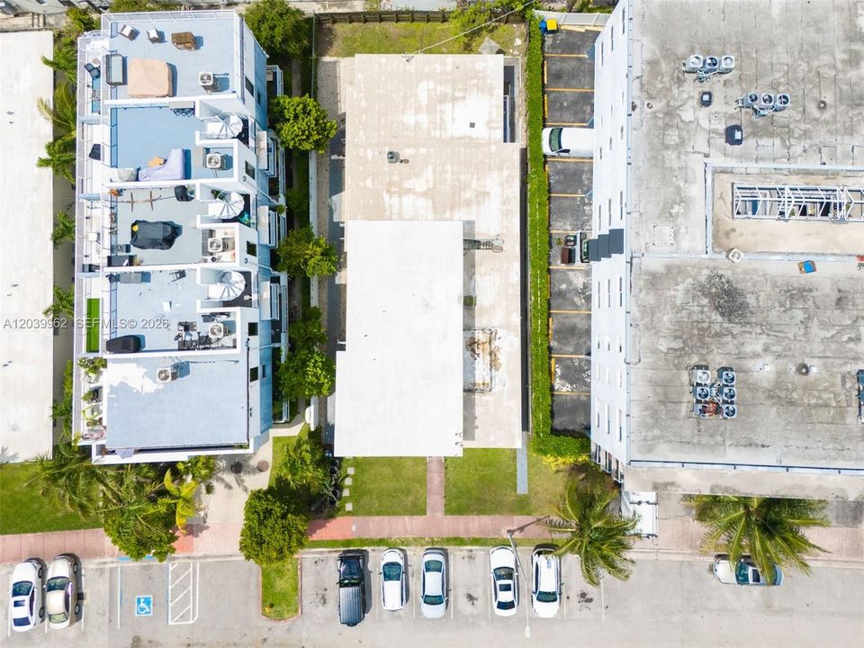 На продажу: $1,680,000 (0 спален, 0 ванн, 0 Квадратных фут)