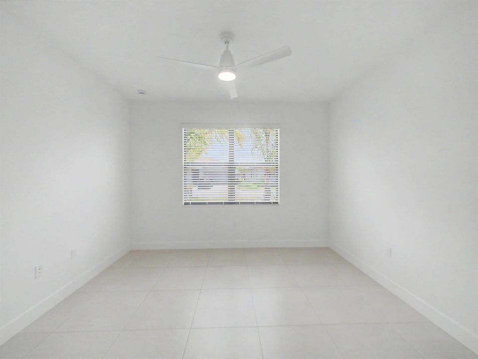 23-web-or-mls-006