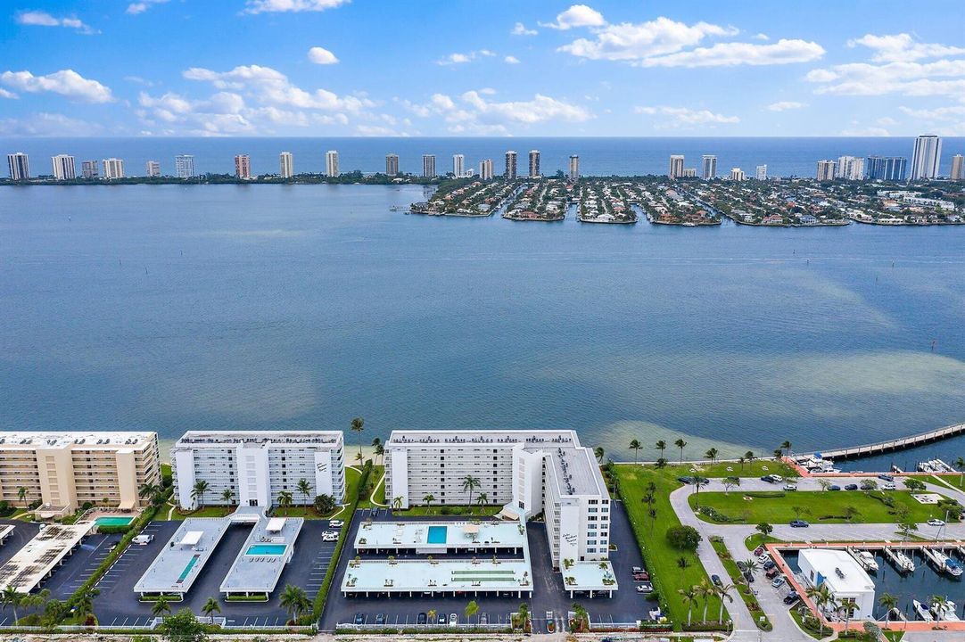 011-301LakeShoreDr802-LakePark-FL-SMALL
