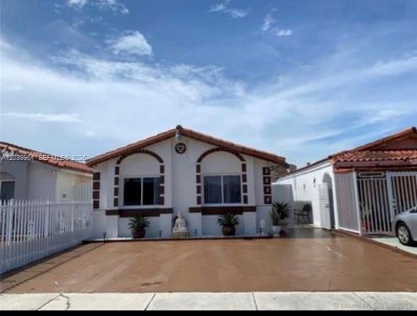 En Venta: $540,000 (3 camas, 2 baños, 0 Pies cuadrados)