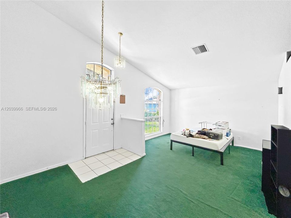 For Sale: $265,000 (3 beds, 2 baths, 1440 Square Feet)