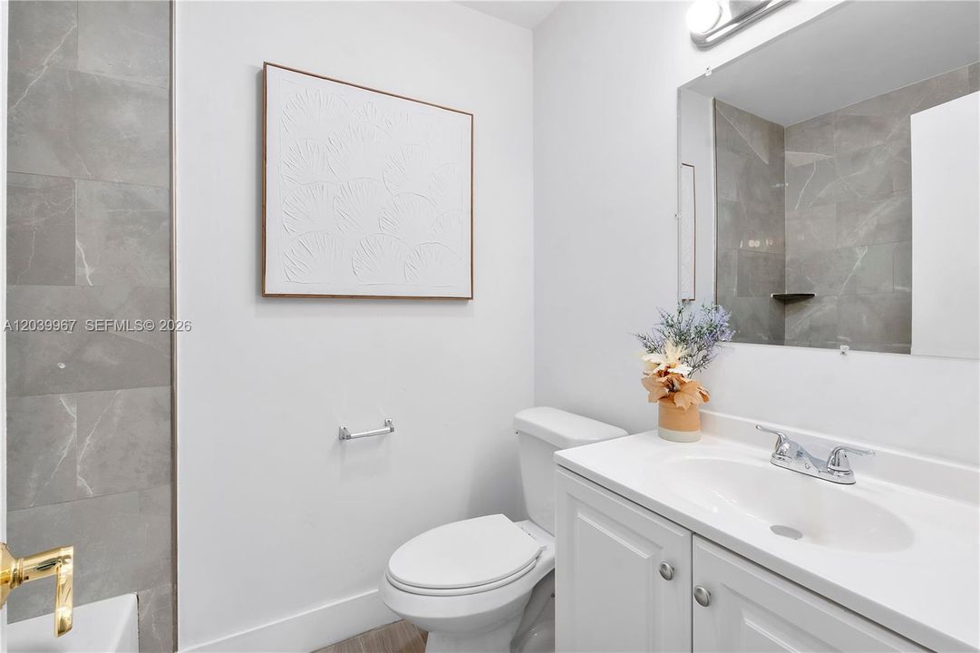 En Venta: $485,000 (4 camas, 2 baños, 1494 Pies cuadrados)