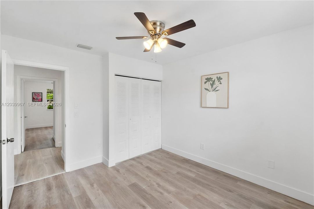En Venta: $485,000 (4 camas, 2 baños, 1494 Pies cuadrados)