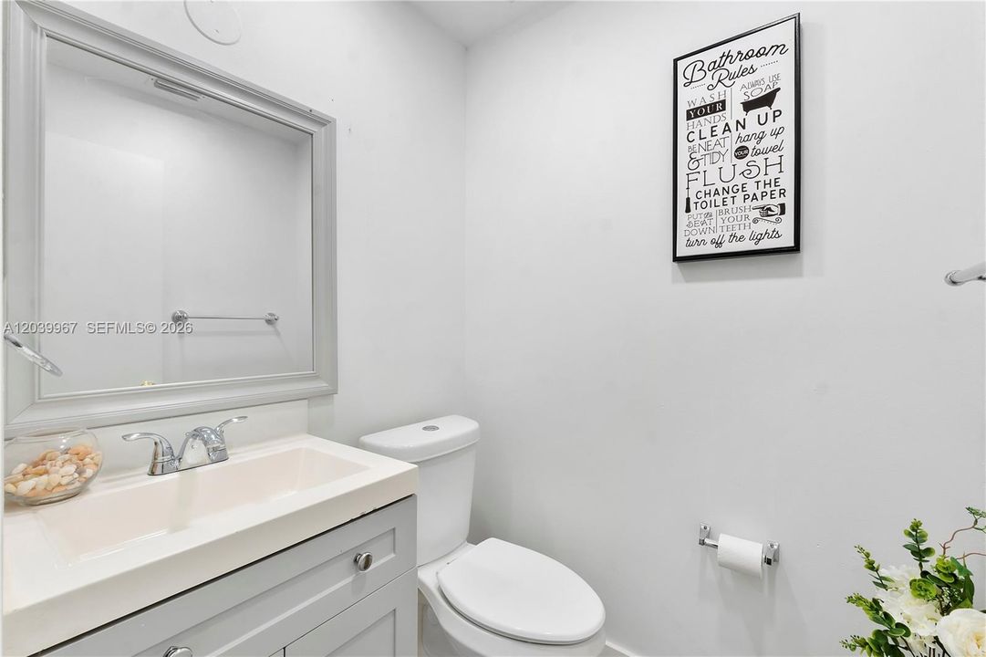 En Venta: $485,000 (4 camas, 2 baños, 1494 Pies cuadrados)