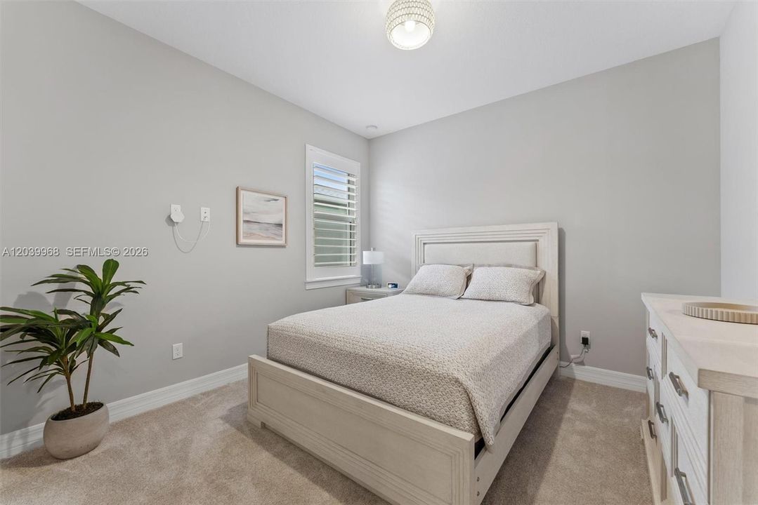 For Sale: $679,000 (4 beds, 3 baths, 2709 Square Feet)