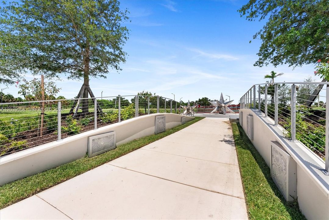 For Sale: $679,000 (4 beds, 3 baths, 2709 Square Feet)