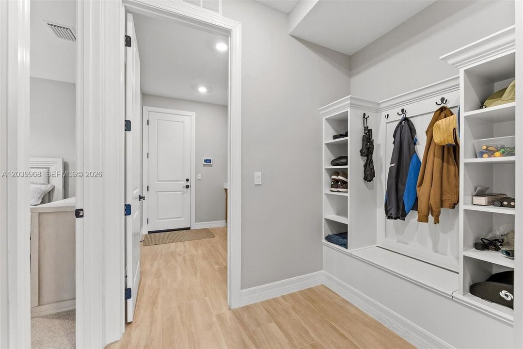 For Sale: $679,000 (4 beds, 3 baths, 2709 Square Feet)