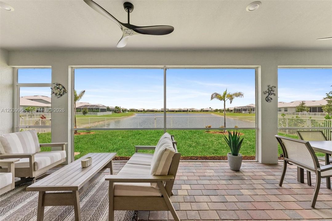 For Sale: $679,000 (4 beds, 3 baths, 2709 Square Feet)