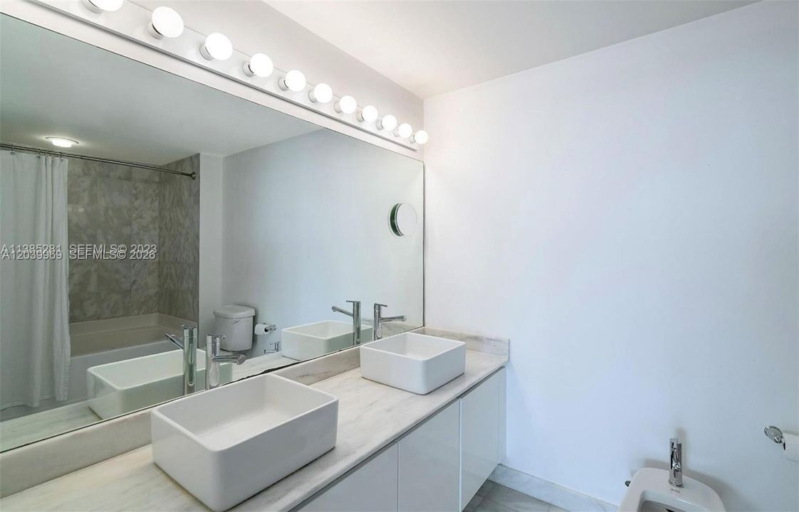 En Renta: $4,400 (2 camas, 2 baños, 1174 Pies cuadrados)