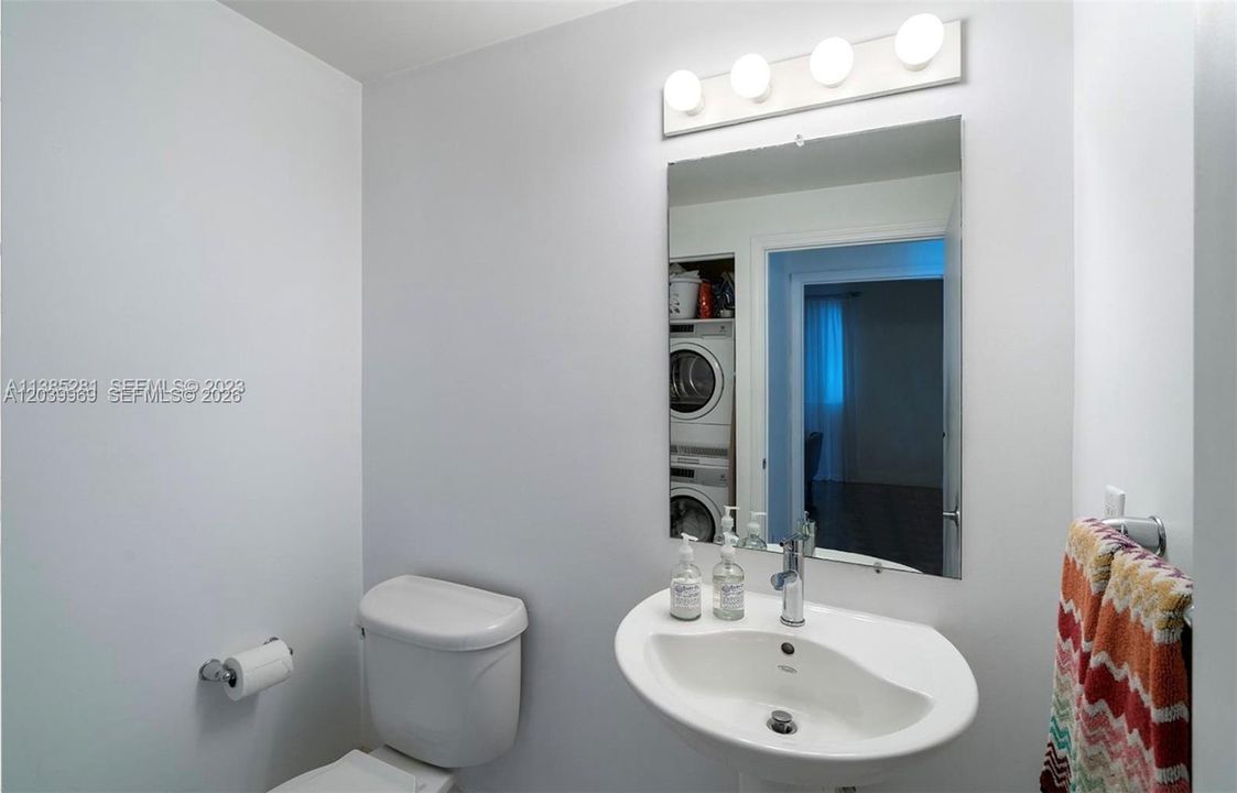 En Renta: $4,400 (2 camas, 2 baños, 1174 Pies cuadrados)