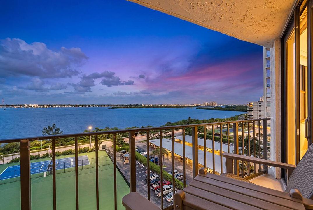 032-5420NorthOceanDrive-905-RivieraBeach