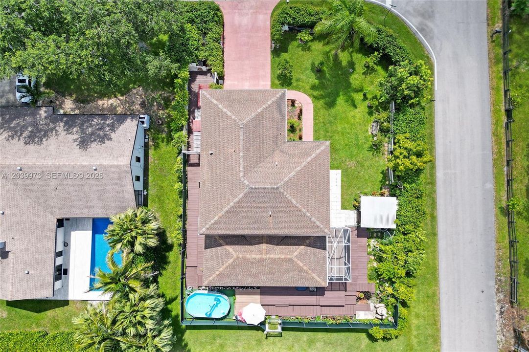 En Venta: $875,000 (4 camas, 3 baños, 2956 Pies cuadrados)