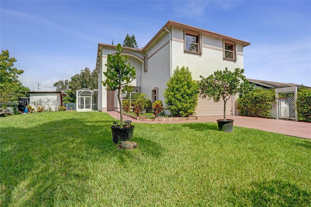 En Venta: $875,000 (4 camas, 3 baños, 2956 Pies cuadrados)
