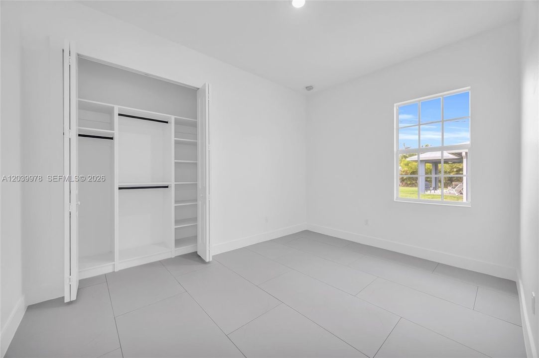 For Sale: $629,000 (4 beds, 3 baths, 2070 Square Feet)