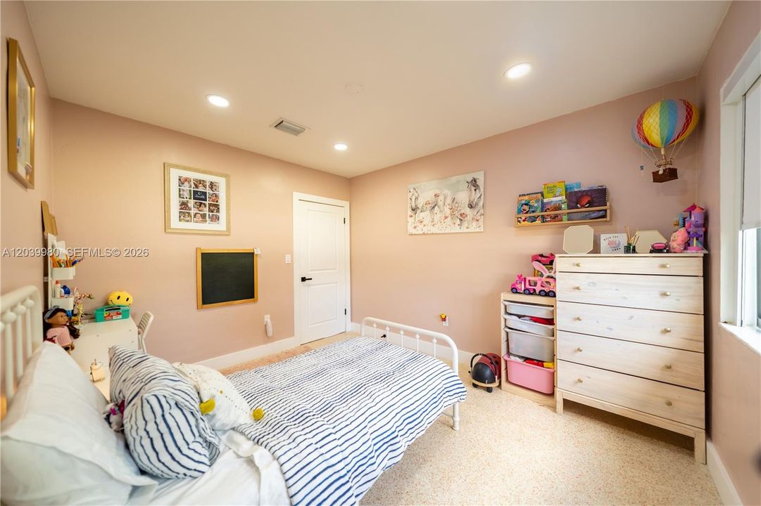 For Rent: $6,000 (4 beds, 4 baths, 0 Square Feet)