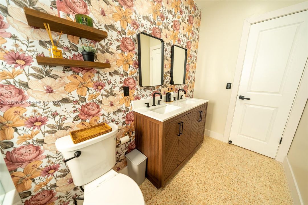 For Rent: $6,000 (4 beds, 4 baths, 0 Square Feet)