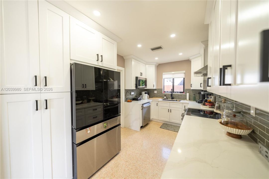 For Rent: $6,000 (4 beds, 4 baths, 0 Square Feet)