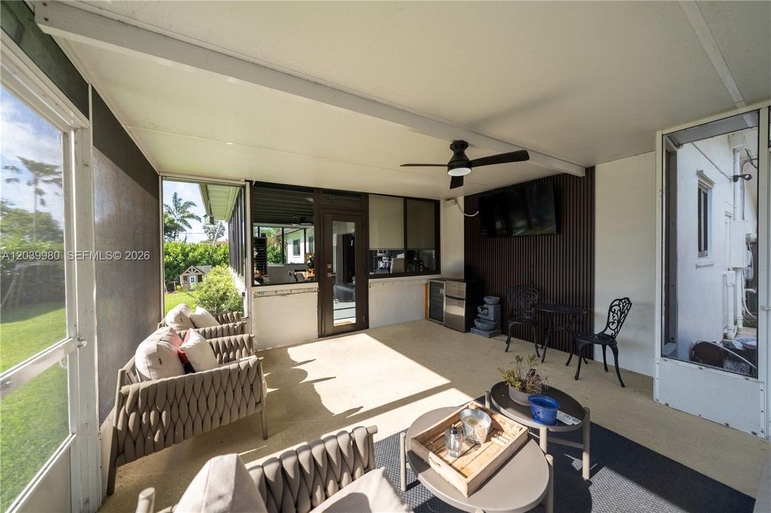 For Rent: $6,000 (4 beds, 4 baths, 0 Square Feet)