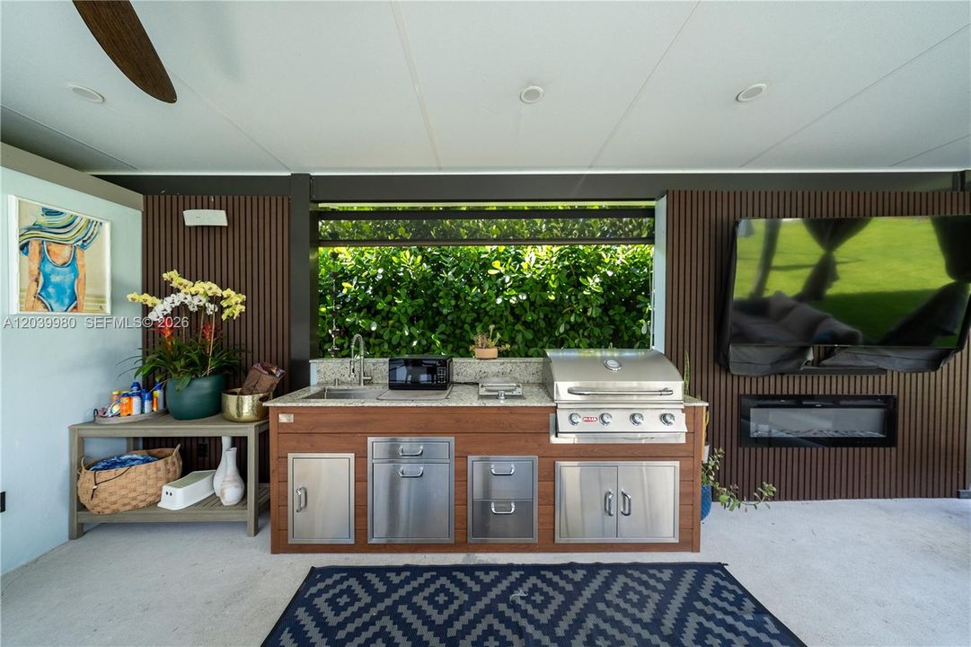 For Rent: $6,000 (4 beds, 4 baths, 0 Square Feet)