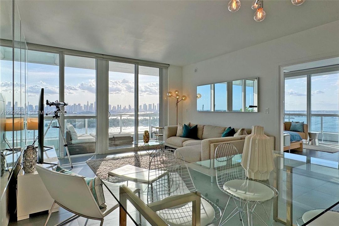 For Rent: $9,000 (2 beds, 2 baths, 1058 Square Feet)