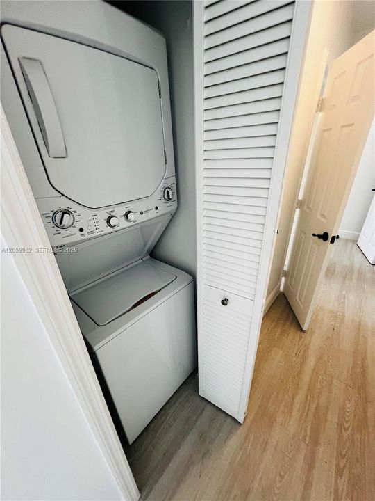 En Renta: $2,750 (2 camas, 2 baños, 1150 Pies cuadrados)