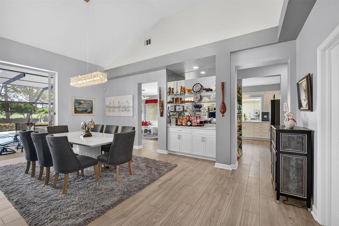 Formal Dining and Wet Bar