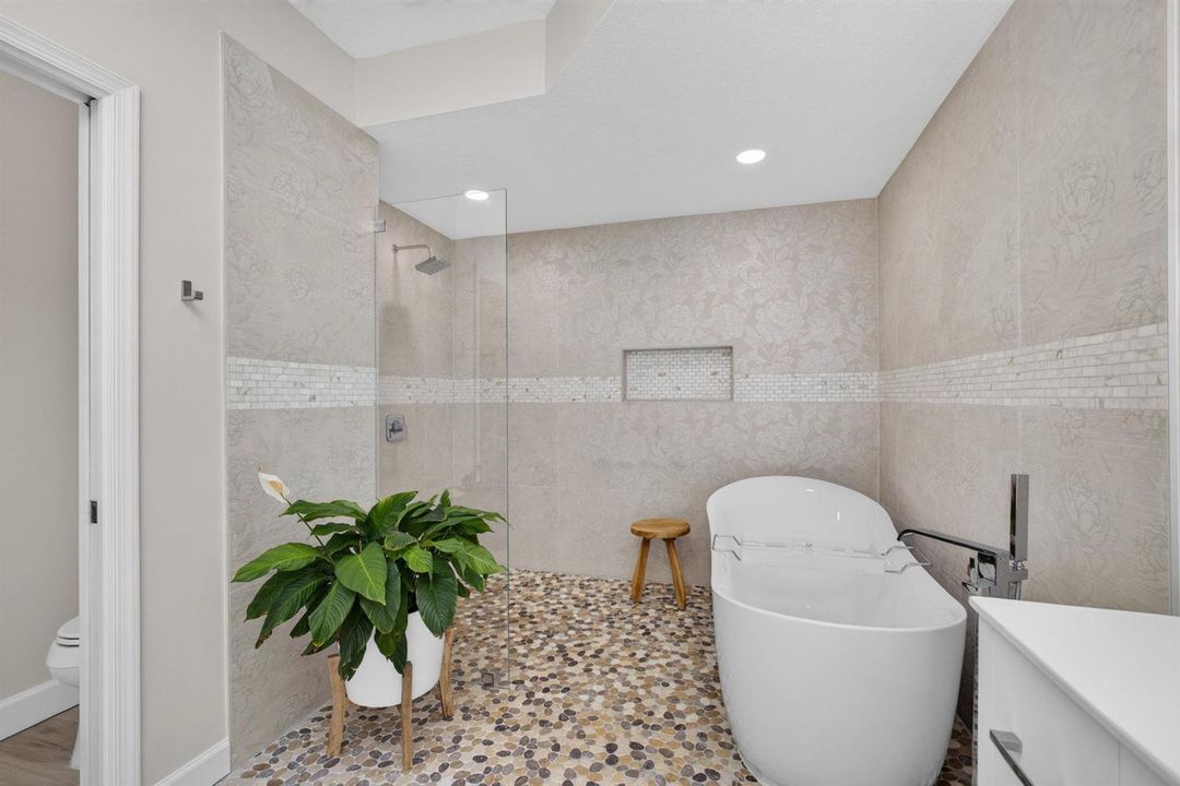 Portuguese Printed Tile Walls
