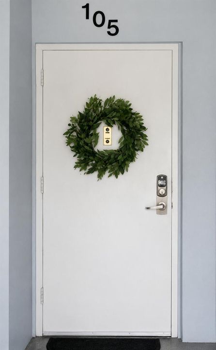 10_Front_door