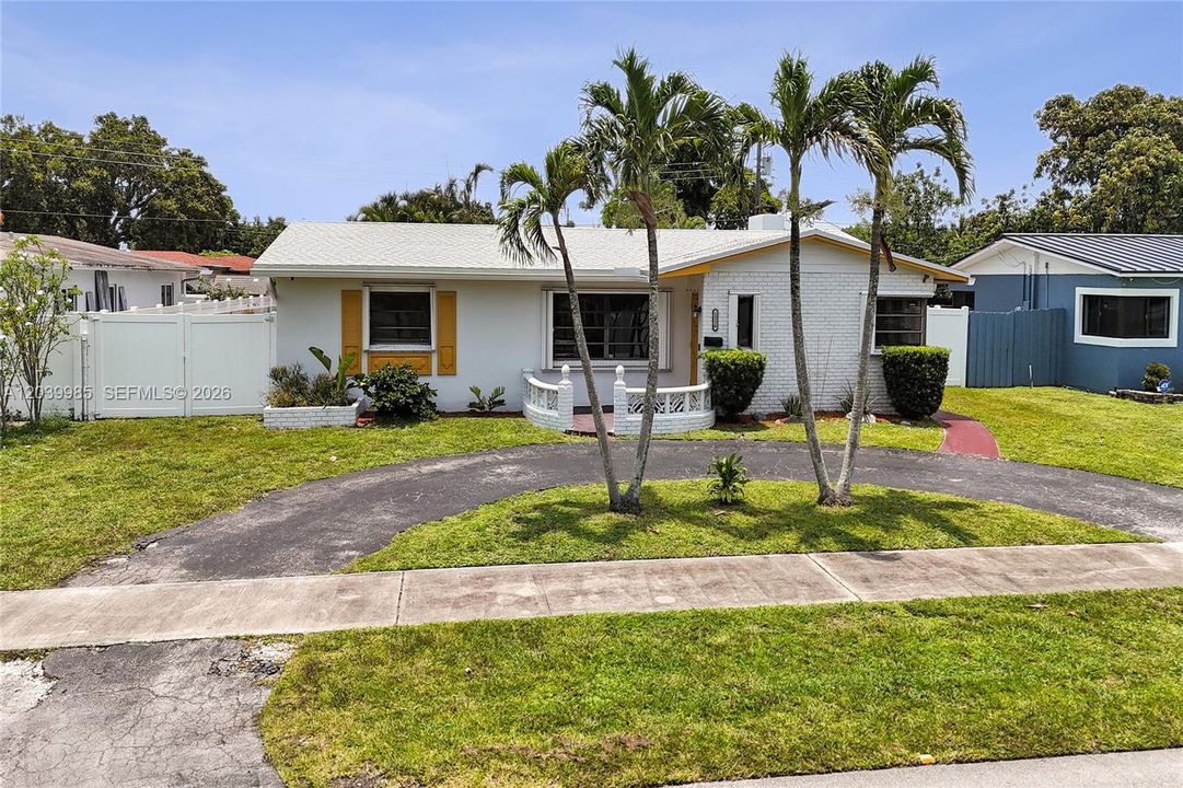 En Venta: $530,000 (3 camas, 2 baños, 1639 Pies cuadrados)