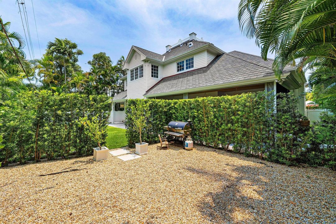 074-477NortheastSpanishCourt-BocaRaton-F