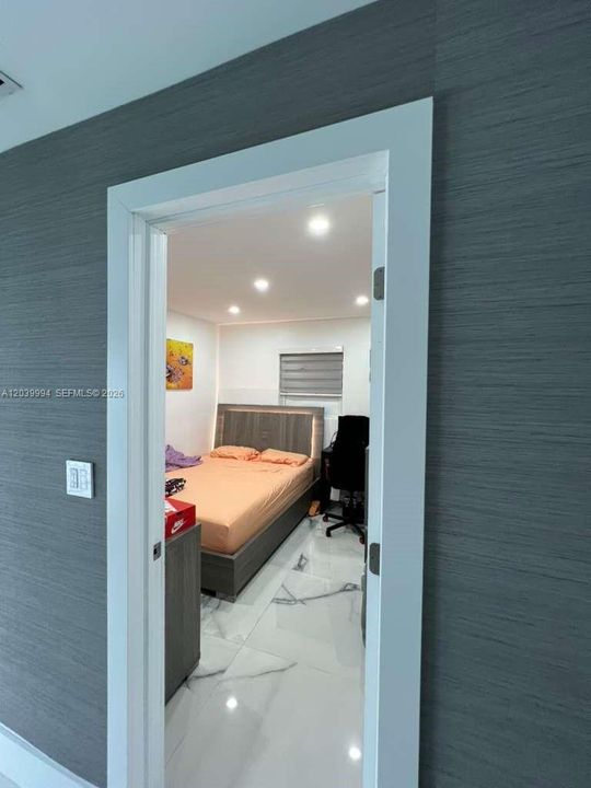 En Venta: $600,000 (4 camas, 3 baños, 1043 Pies cuadrados)