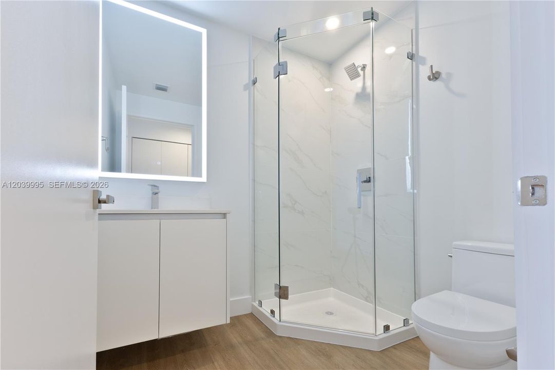 For Rent: $23,000 (4 beds, 5 baths, 3189 Square Feet)
