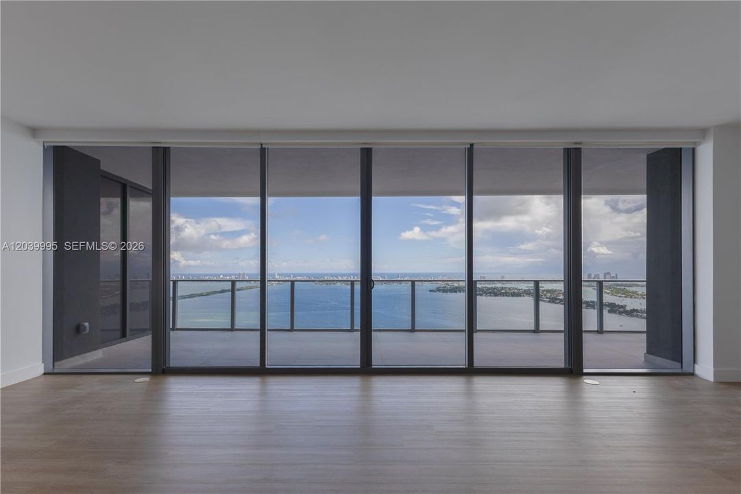 For Rent: $23,000 (4 beds, 5 baths, 3189 Square Feet)
