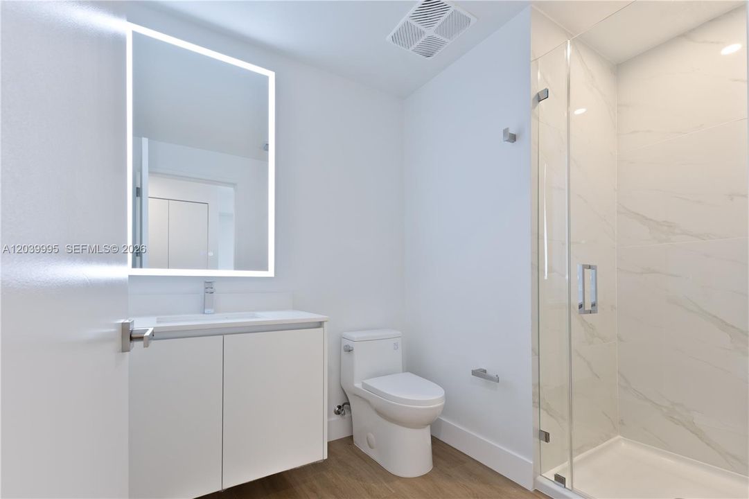 For Rent: $23,000 (4 beds, 5 baths, 3189 Square Feet)