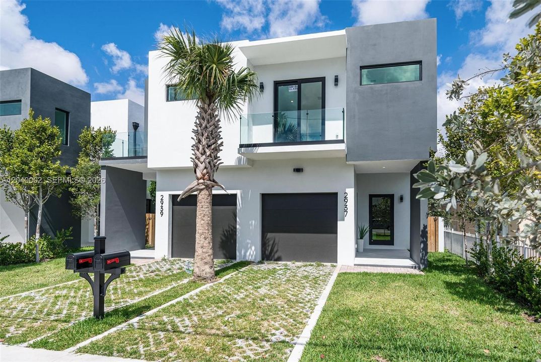 For Sale: $1,495,000 (4 beds, 5 baths, 0 Square Feet)